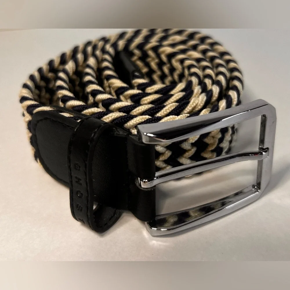 Ghost Golf Belt. Men’s Braided Navy & Cream Belt. Elastic. 43”